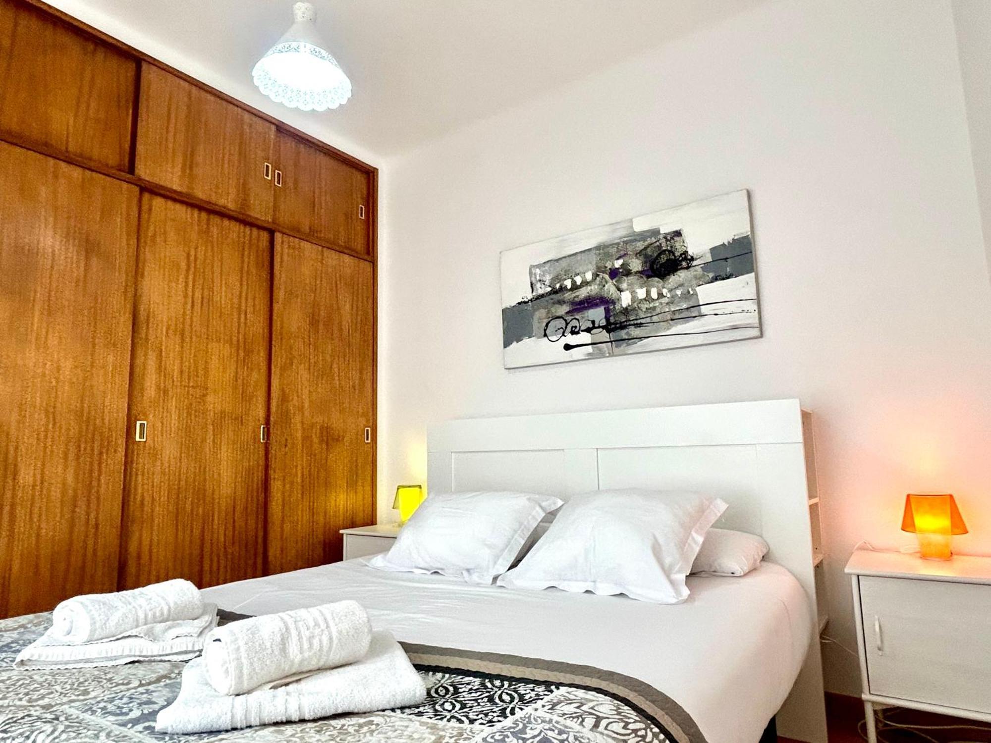 Apartment Carrer D'Olesa Barcelona Exterior foto